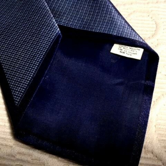 Men's Claudio Nucci Necktie - Floral Purple - Picture 8 of 8